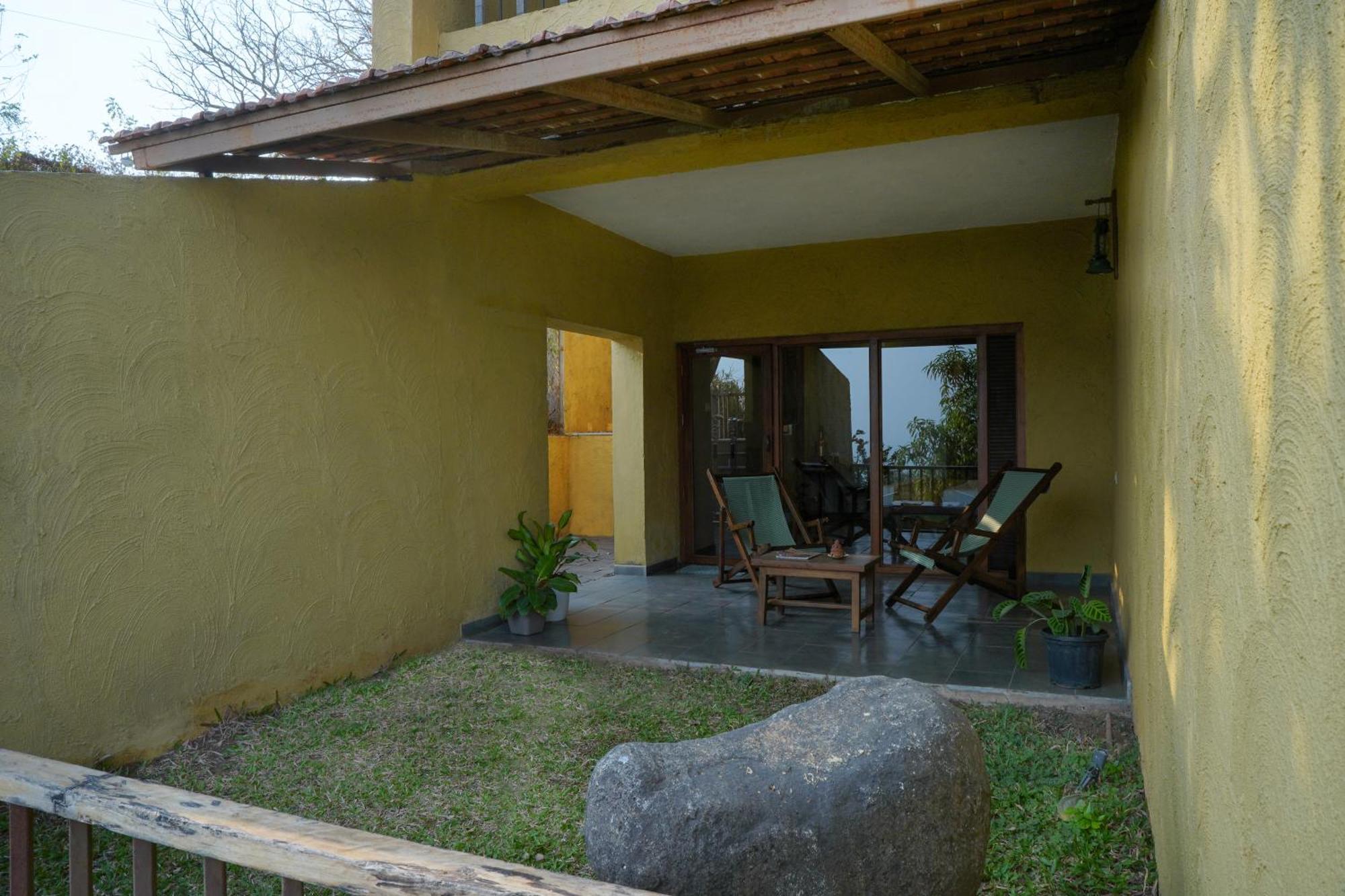 Nisarg Resort Kolhapur Bagian luar foto