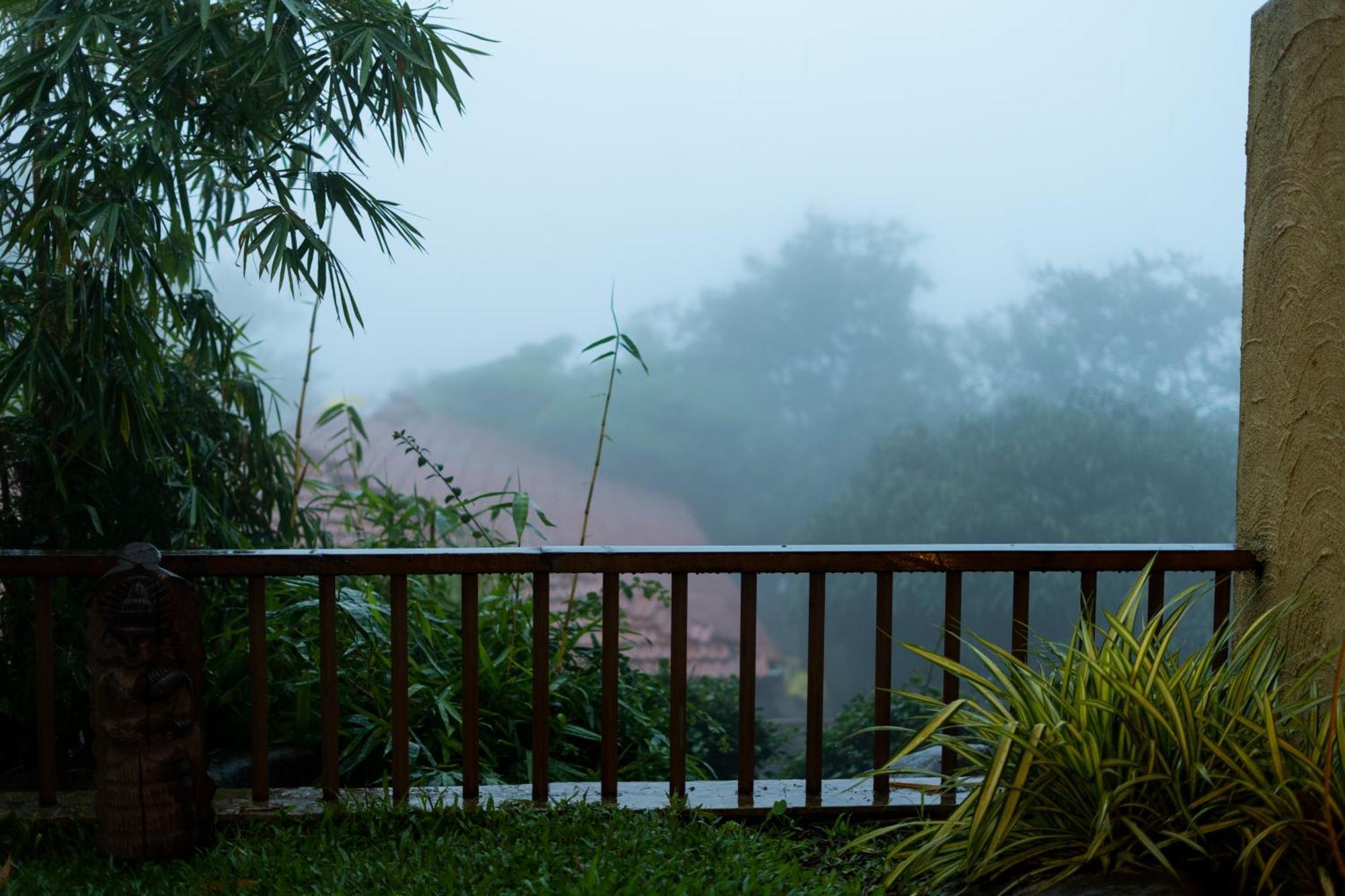 Nisarg Resort Kolhapur Bagian luar foto